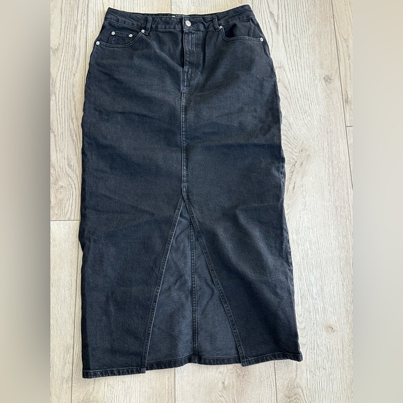 ASOS Black Denim Skirt - Picture 1 of 4